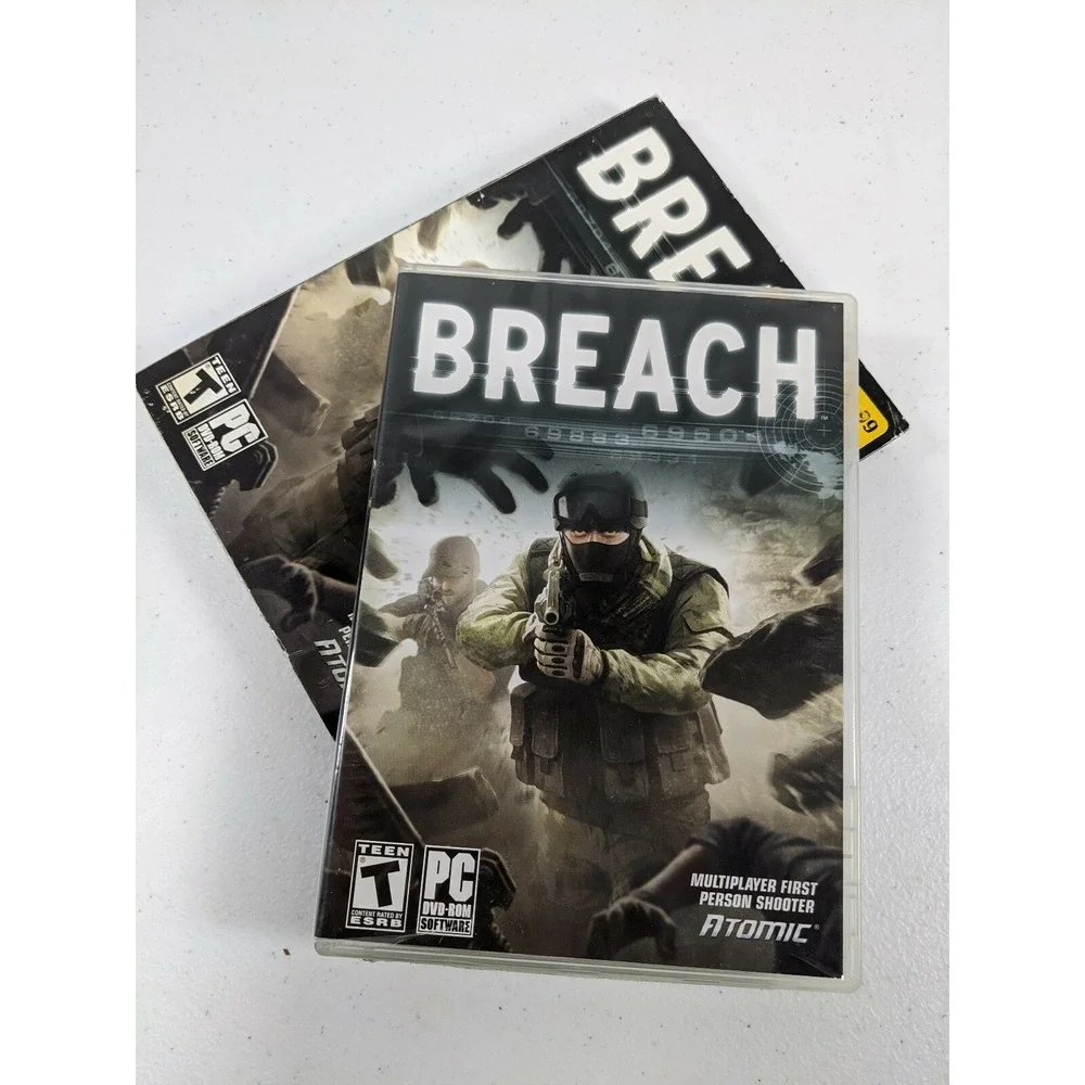 Lot of 2 war Games Act of war Direct Action And Breach PC games